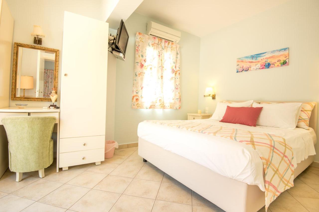Myrties Boutique Apartments Екстер'єр фото